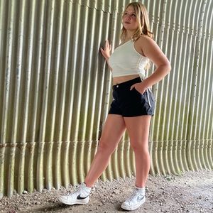 Meet your Posher, Madolyn